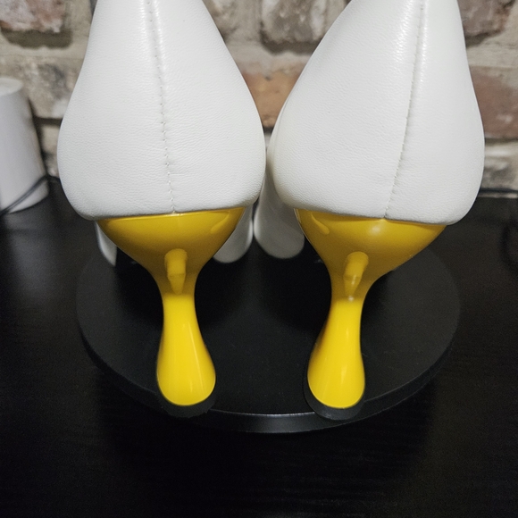 Hello Kitty White and Red Women's Heels - Picture 7 of 7